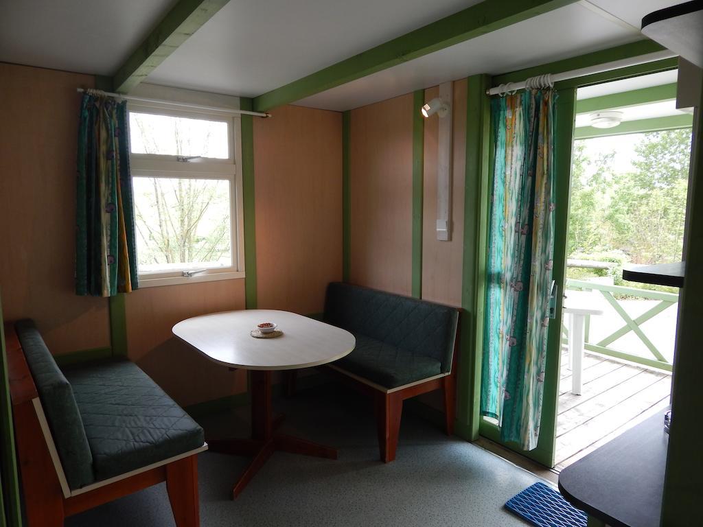 Отель Camping Du Moulin Meyrieu-les-Etangs Номер фото